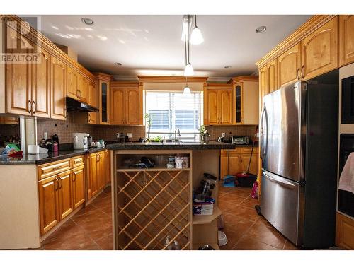 9380 No. 3 Road, Richmond, BC - Indoor Photo Showing Kitchen