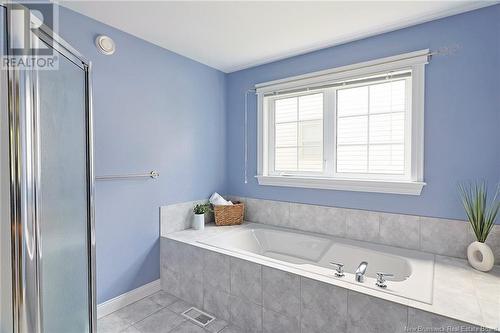 52 Maclean Court, Fredericton, NB - Indoor Photo Showing Bathroom