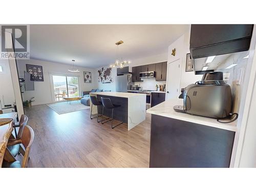 2592 Alpen Paradies Road Unit# 43 Lot# 43, Blind Bay, BC - Indoor Photo Showing Kitchen