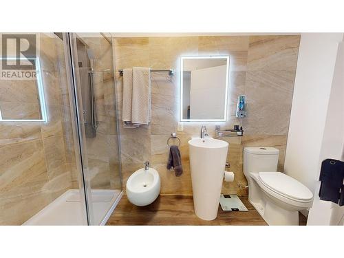 2592 Alpen Paradies Road Unit# 43 Lot# 43, Blind Bay, BC - Indoor Photo Showing Bathroom