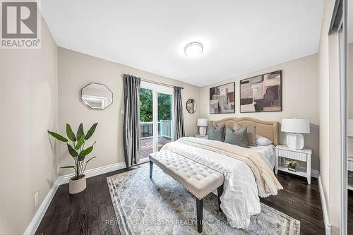 805 Helen Crescent, Pickering (Bay Ridges), ON - Indoor Photo Showing Bedroom