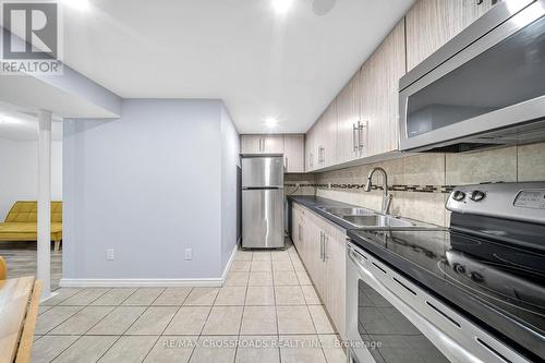 805 Helen Crescent, Pickering (Bay Ridges), ON - Indoor Photo Showing Kitchen With Double Sink