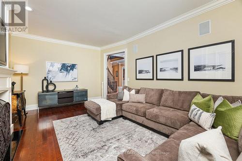 28 Joel Swirsky Boulevard, Toronto (Clanton Park), ON - Indoor Photo Showing Living Room