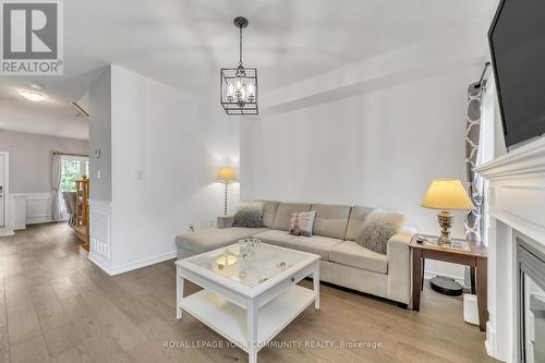 38 Lundigan Drive, Georgina (Keswick South), ON - Indoor Photo Showing Living Room With Fireplace