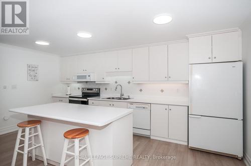 32 Cartwright Avenue, Toronto (Yorkdale-Glen Park), ON - Indoor Photo Showing Kitchen With Double Sink