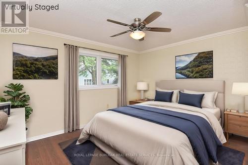 353 Silverbirch Boulevard, Hamilton, ON - Indoor Photo Showing Bedroom