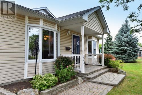 353 Silverbirch Boulevard, Hamilton, ON - Outdoor With Deck Patio Veranda