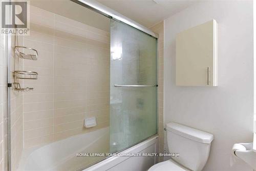 317 - 75 Norman Bethune Avenue, Richmond Hill, ON - Indoor Photo Showing Bathroom