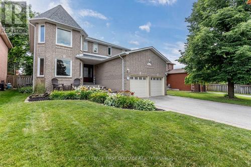 7 Bishop Drive, Barrie (Ardagh), ON - Outdoor With Facade