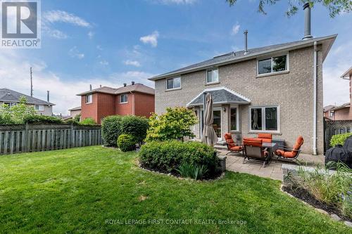 7 Bishop Drive, Barrie (Ardagh), ON - Outdoor With Exterior