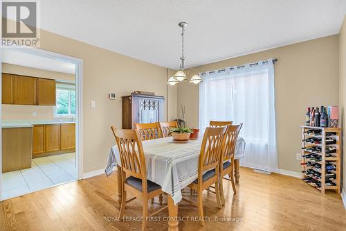 7 Bishop Drive, Barrie (Ardagh), ON - Indoor Photo Showing Dining Room