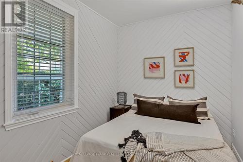 855 Armour Road, Peterborough (Ashburnham), ON - Indoor Photo Showing Bedroom