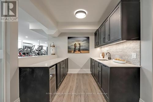 2613 Homestead Drive, Burlington, ON - Indoor Photo Showing Kitchen