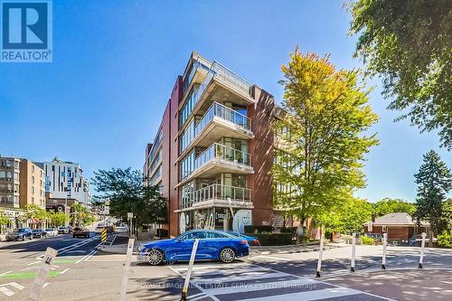 705 - 383 Ellis Park Road, Toronto (High Park-Swansea), ON - Outdoor With Balcony