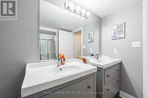 212 - 1491 Maple Avenue, Milton (Dempsey), ON - Indoor Photo Showing Bathroom