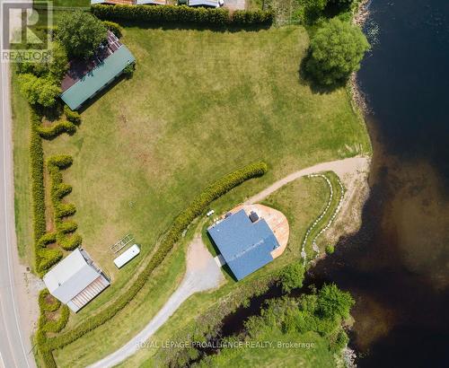 137A Lakeshore Drive, Madawaska Valley, ON 