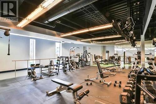 710 - 9 Spadina Avenue, Toronto, ON - Indoor Photo Showing Gym Room