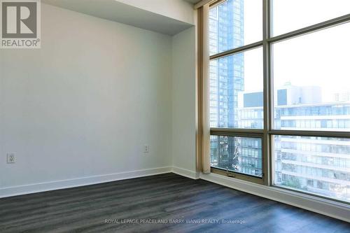 710 - 9 Spadina Avenue, Toronto, ON - Indoor Photo Showing Other Room