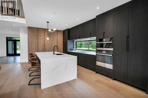 83 Rose Street, Georgina, ON - Indoor Photo Showing Kitchen