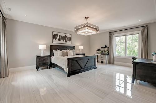 2613 Homestead Drive, Burlington, ON - Indoor Photo Showing Bedroom