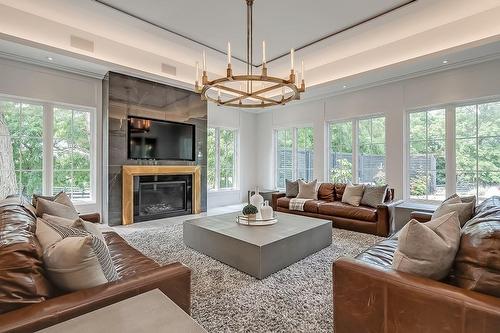 2613 Homestead Drive, Burlington, ON - Indoor Photo Showing Living Room With Fireplace