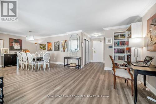 516 - 333 Clark Avenue, Vaughan (Crestwood-Springfarm-Yorkhill), ON - Indoor Photo Showing Dining Room