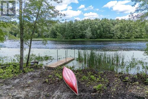 16 Tweedsmuir Crescent, Tweed, ON - Outdoor With Body Of Water