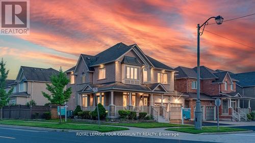 1 Heathfield Avenue, Markham (Victoria Manor-Jennings Gate), ON - Outdoor With Facade