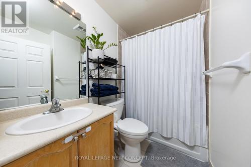 2803 - 23 Hollywood Avenue, Toronto, ON - Indoor Photo Showing Bathroom