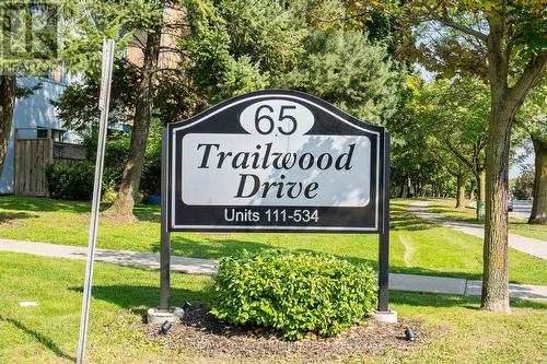 112 - 65 Trailwood Drive, Mississauga (Hurontario), ON - Outdoor