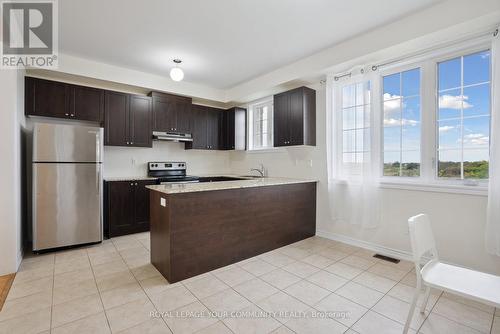 44 Miami Grove, Brampton (Heart Lake East), ON - Indoor Photo Showing Kitchen