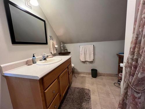 Loft - 47 Ch. De La Pointe-Aux-Cèdres, Kipawa, QC - Indoor Photo Showing Bathroom