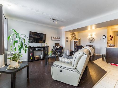 Salon - 329  - 331 Rue Laviolette, Gatineau (Gatineau), QC - Indoor Photo Showing Living Room