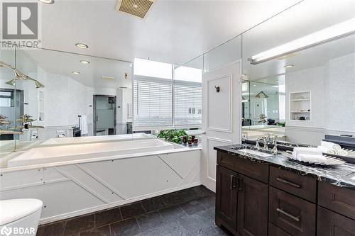 1300 Bloor Street Unit# Ph10, Mississauga, ON - Indoor Photo Showing Bathroom