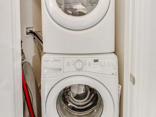 65-2435 Greenwich Dr, Oakville, ON - Indoor Photo Showing Laundry Room