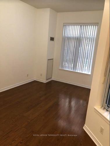 106-350 Princess Royal Dr, Mississauga, ON - Indoor Photo Showing Other Room