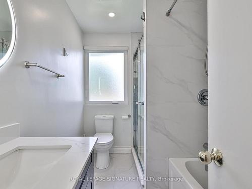 89 Thistle Down Blvd, Toronto, ON - Indoor Photo Showing Bathroom