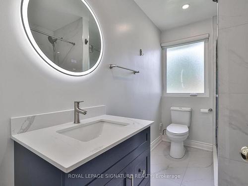 89 Thistle Down Blvd, Toronto, ON - Indoor Photo Showing Bathroom