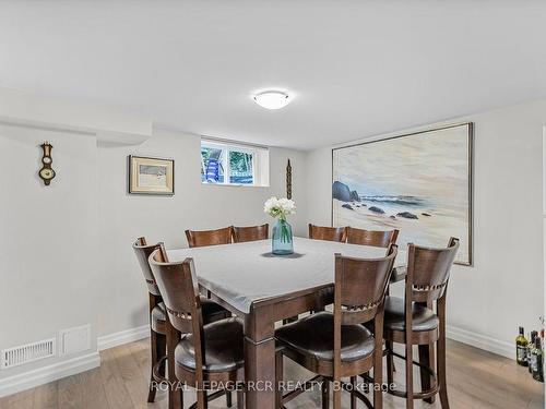 108 Mcintyre Cres, Halton Hills, ON - Indoor Photo Showing Dining Room