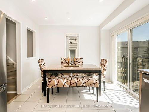 40-4950 Albina Way, Mississauga, ON - Indoor Photo Showing Dining Room