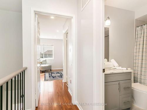 40-4950 Albina Way, Mississauga, ON - Indoor Photo Showing Bathroom