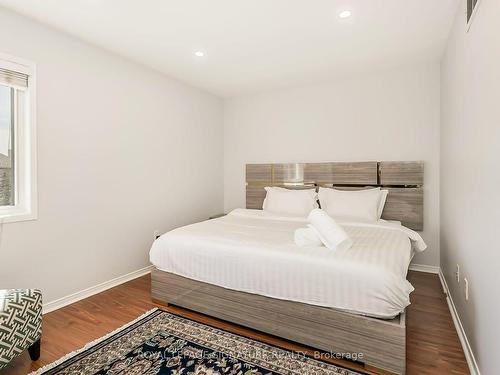 40-4950 Albina Way, Mississauga, ON - Indoor Photo Showing Bedroom