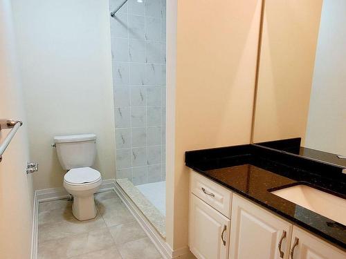 44 Lollard Way, Brampton, ON - Indoor Photo Showing Bathroom