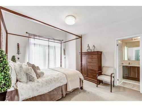 9 Mecca St, Brampton, ON - Indoor Photo Showing Bedroom