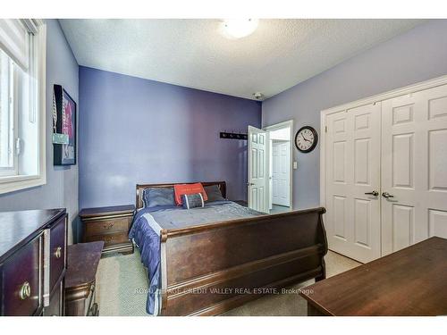 9 Mecca St, Brampton, ON - Indoor Photo Showing Bedroom