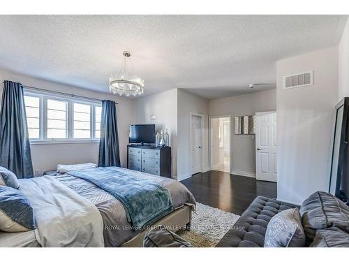 9 Mecca St, Brampton, ON - Indoor Photo Showing Bedroom