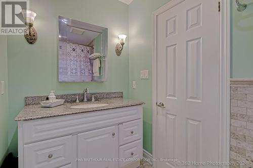 32 Gracefield Avenue, Toronto (Maple Leaf), ON - Indoor Photo Showing Bathroom