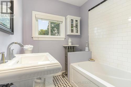 49 Methuen Avenue, Toronto (Lambton Baby Point), ON - Indoor Photo Showing Bathroom