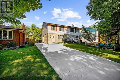 85 Kintail Crescent N, London, ON - Outdoor With Facade