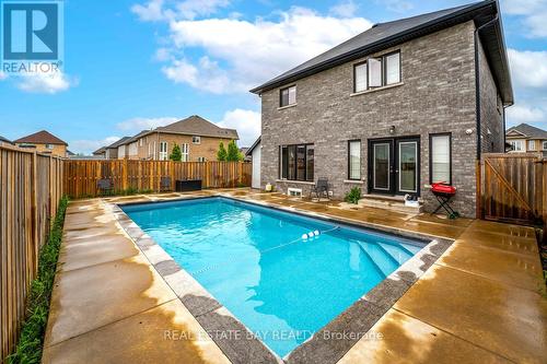 68 Whistler Street, Hamilton (Stoney Creek Mountain), ON - Outdoor With In Ground Pool With Backyard